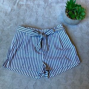 Love Tree Linen Shorts